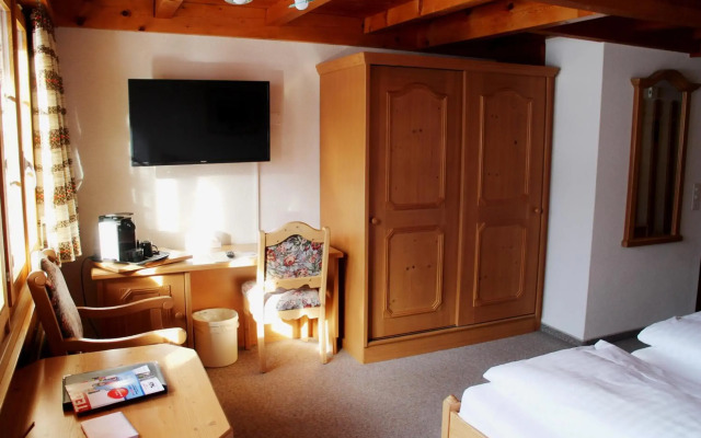 Hotel Alpenhof