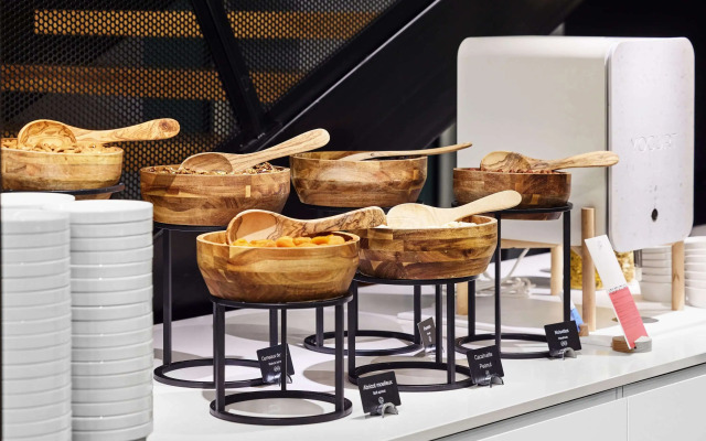 H4 Hotel Wyndham Paris Pleyel Resort