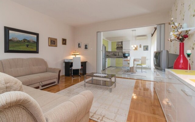 Awesome Home in Zadar With Wifi and 1 Bedrooms