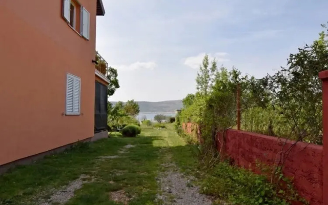 Mari - 30m From the sea - A3