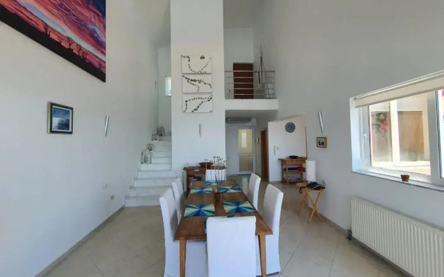 Luxury Suite Artemisia by the sea