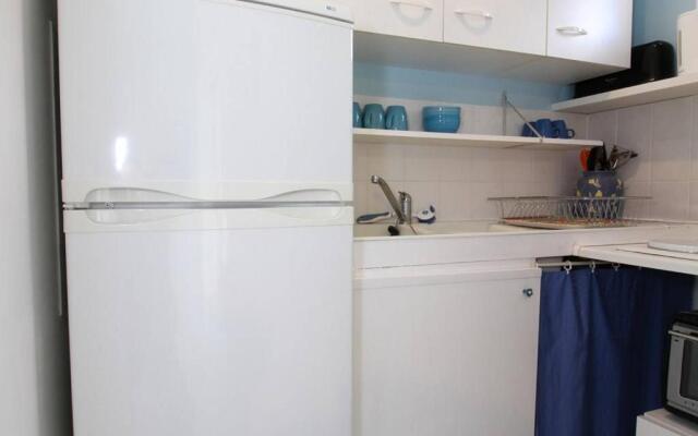 Appartement Balaruc-les-Bains, 1 pièce, 2 personnes - FR-1-553-58