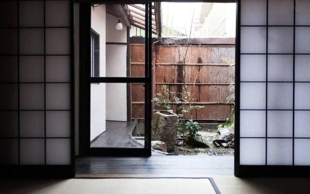 Traditional Kyoto Home Ichiyoraifuku