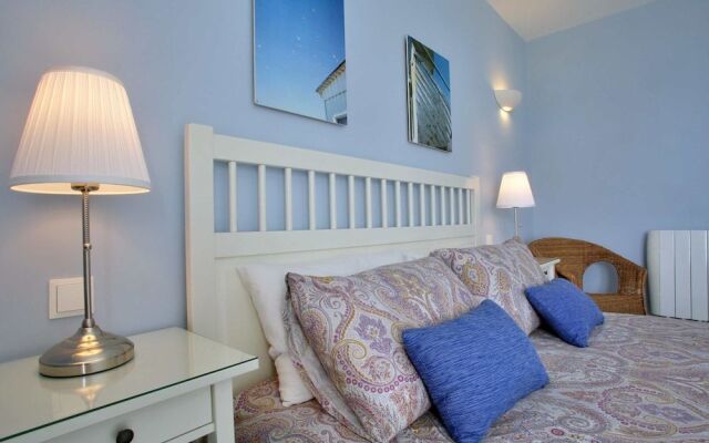 Your Vacation Retreat Right On The Beach