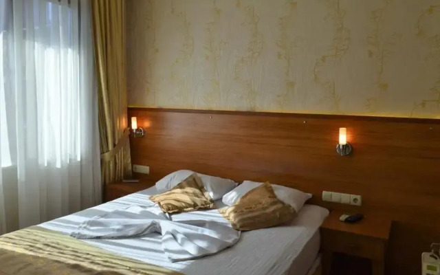 Amasra Pension