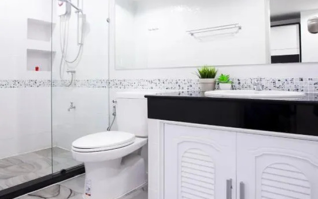Number 4 Apartment