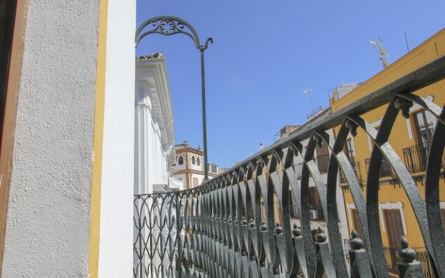 Deluxe Apartment with Giralda views