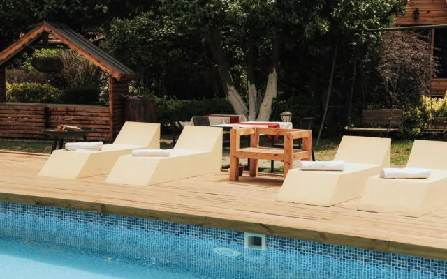 Sapanca Tas Ev &  Bungalow