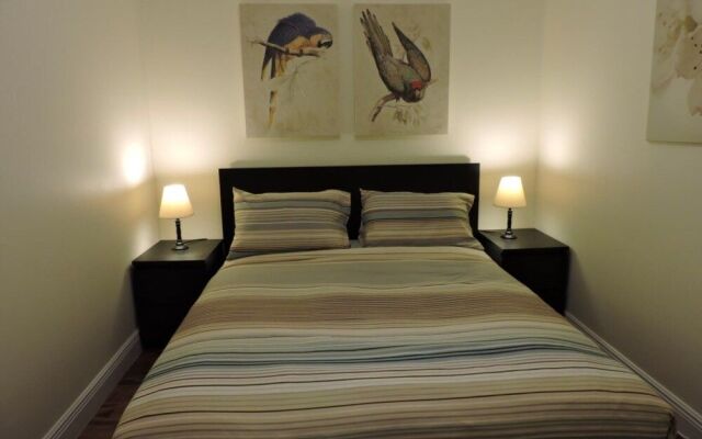Seabreeze Beachside Studios by ValGal