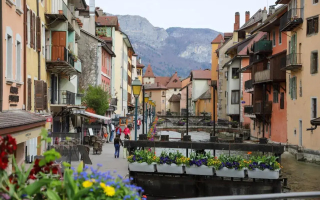 Le Coeur de Ville : splendide T2 plein centre