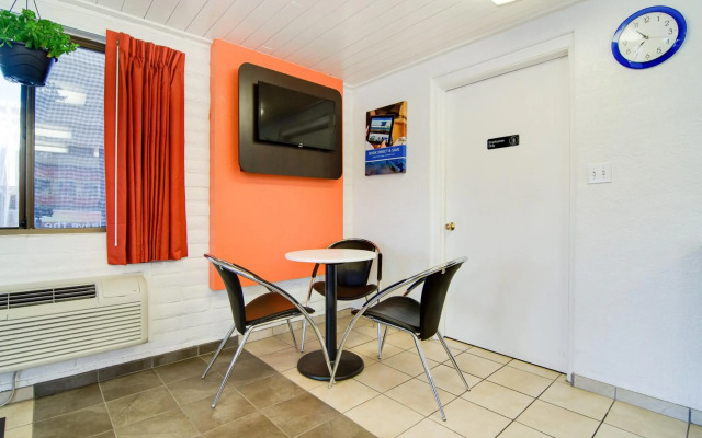 Motel 6 Eloy, AZ - Casa Grande
