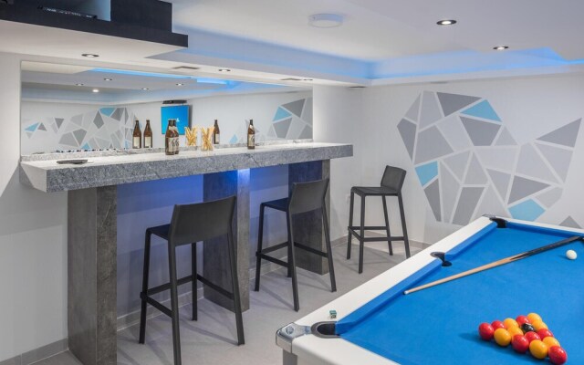 Nice Home in Medulin With Wifi and 5 Bedrooms