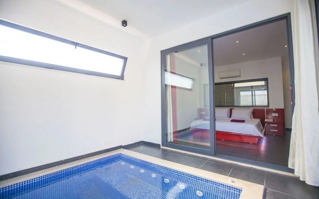 Villa Ebrar by Akdenizvillam