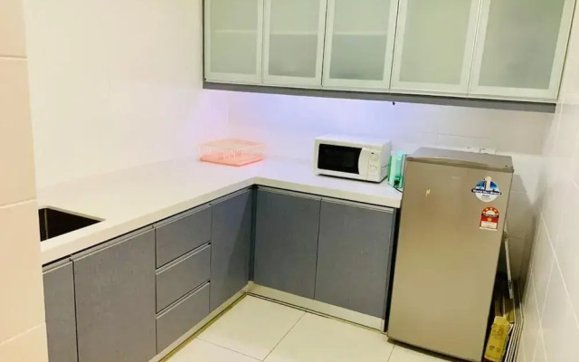 KL Grand Service Suite at Times Square