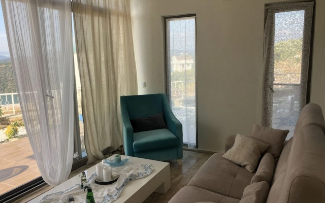 Sari Villa