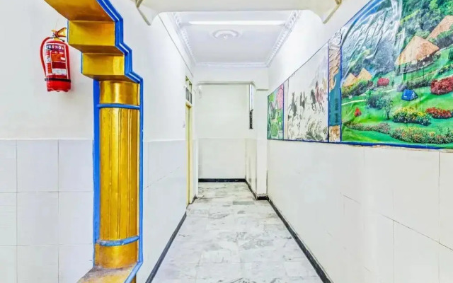 Suraj Residency by OYO Rooms
