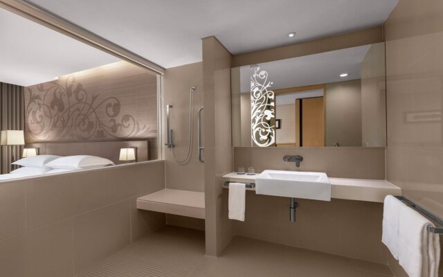 Four Points by Sheraton Bangkok, Sukhumvit 15