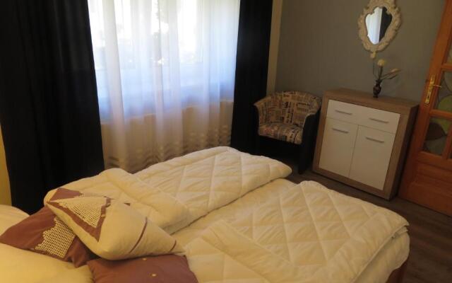Kővirág Apartman
