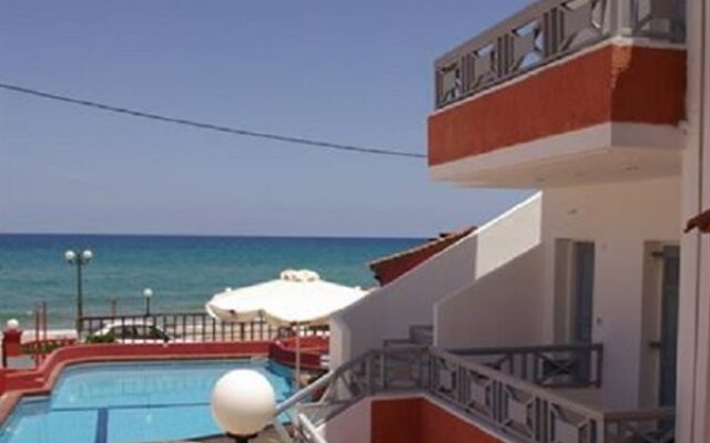 Coralli Beach Apartments