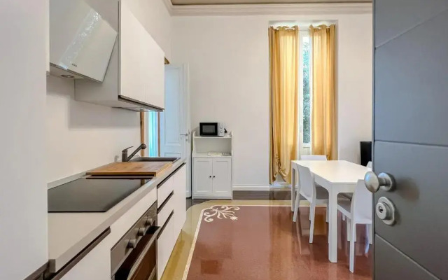 Appartamento in Villa del '900 (C)