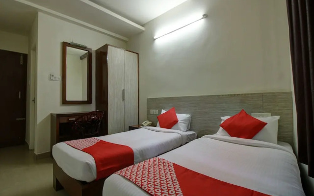 OYO 16662 Taj Residency