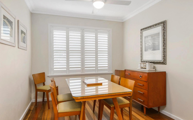 ONDINE, 4 Belmore Street