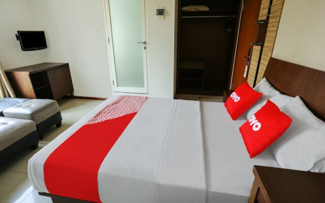 Thamrin Condotel by OYO Rooms