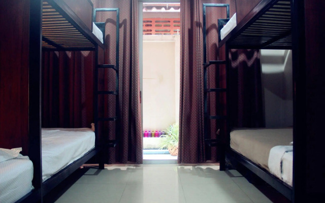 Dengba Hostel