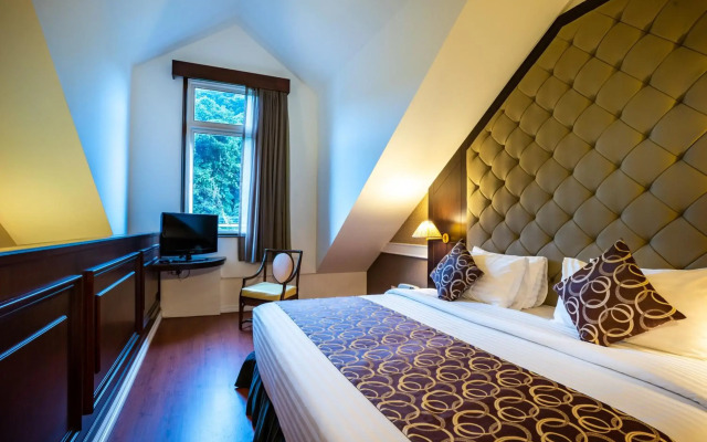 Century Pines Resort