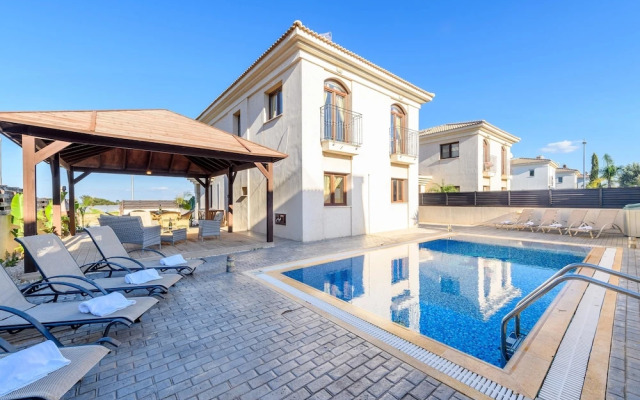 Blue Water Bay Villas