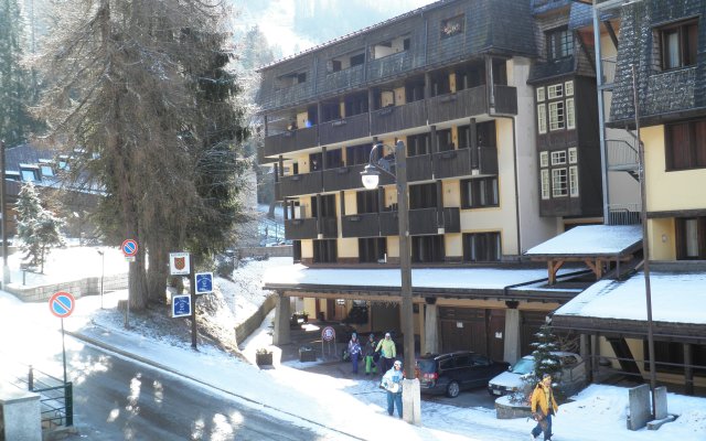 R.T.A. Hotel des Alpes 2