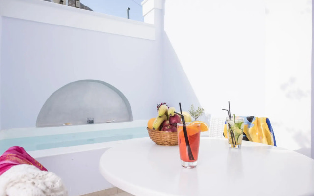 Blue Waves Hotel