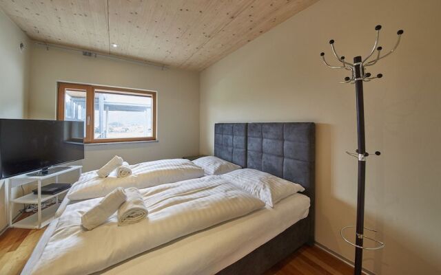 Holiday Penthouse Holleis