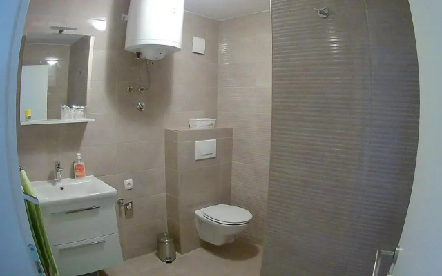 Apartments with a parking space Podaca, Makarska - 15475