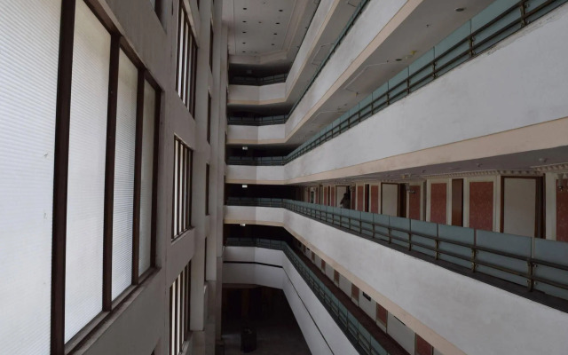 Hotel Samrat