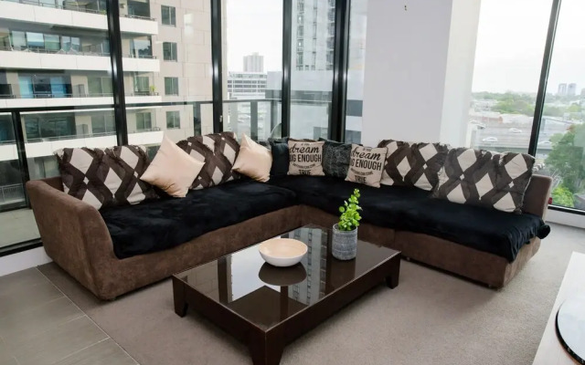 Comfort Family Stayz in Southbank near Crown