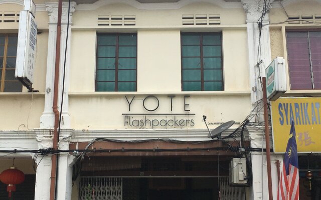 Yote Flashpackers - Hostel