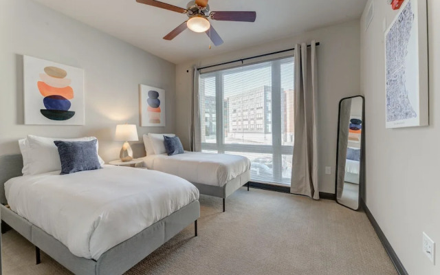 Milwaukee Beautiful Family 2BD 2BA Downtown Apartment
