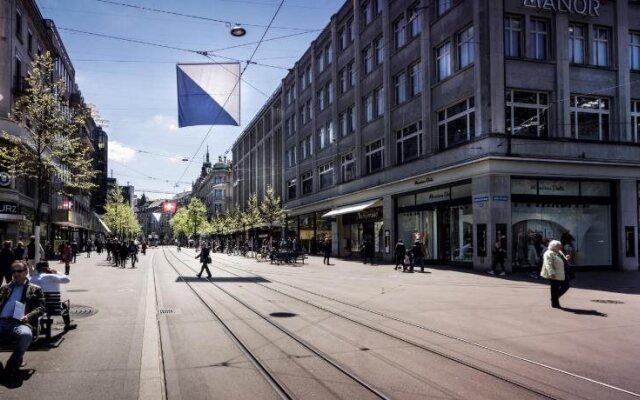 Le Bijou Lintheschergasse / Zurich HB