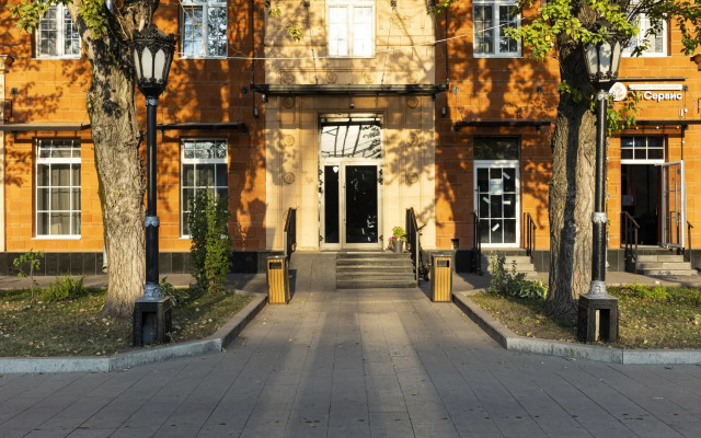 Апартаменты на Окружной