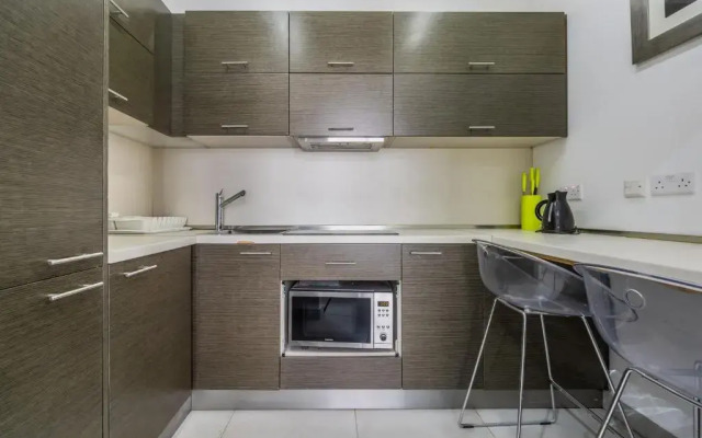 Jules Suites