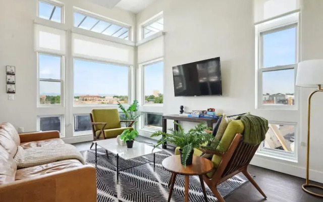 Skyline Penthouse | Espadin LoHi