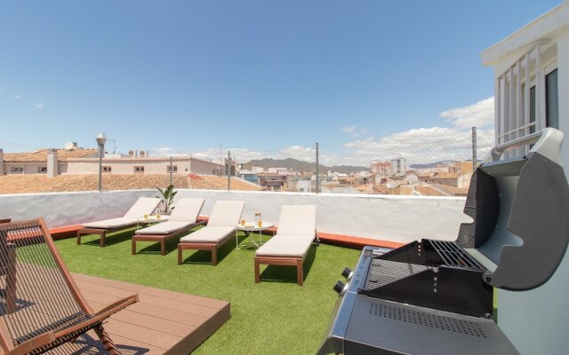 **** Luxury Terrace & Views Penthouse