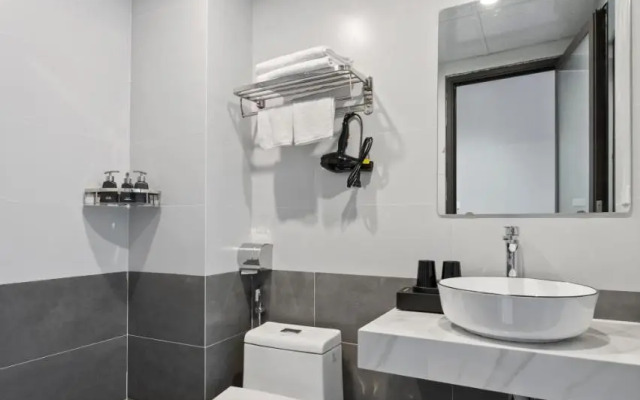 Lakeview Residence Hotel