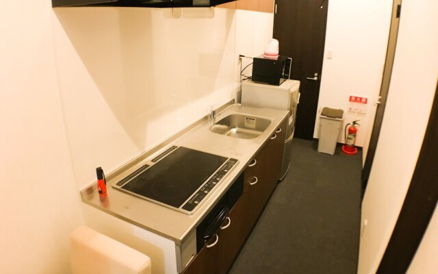 Guest House One More Heart Nishijin 1