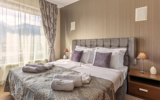 Murite Club Hotel