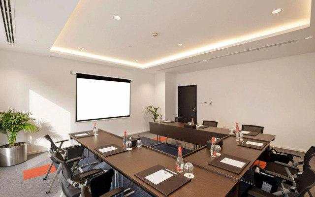 ibis World Trade Centre Dubai