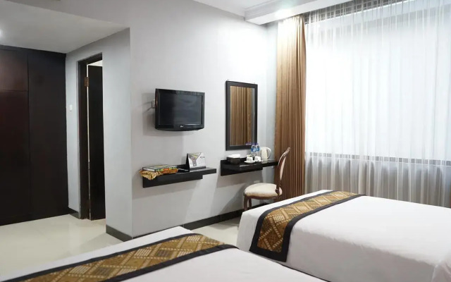 Riez Palace Hotel