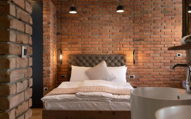 Gentry11 Rooms And More