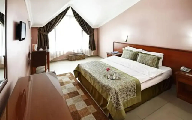 Halic Park Hotel